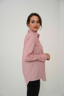Brünnstein-Red blouse