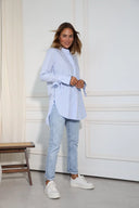 Blau
